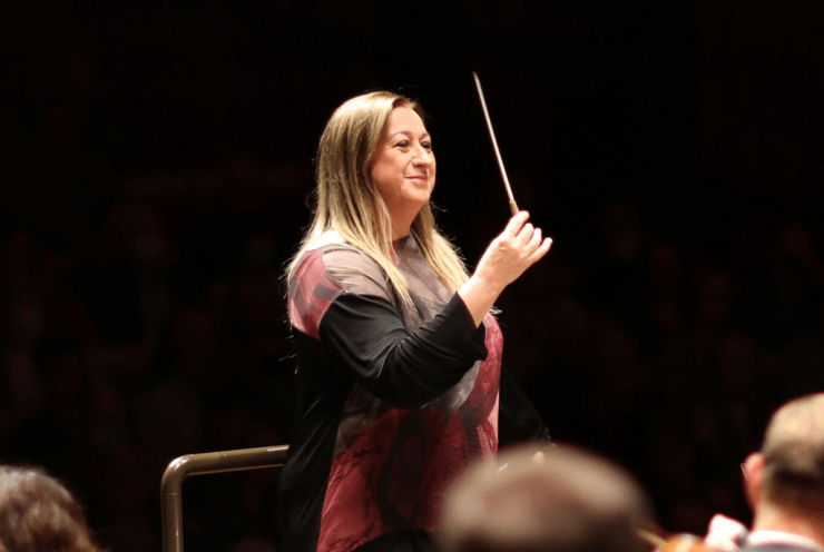 Simone Young conducts Mozart's Jupiter Symphony: Brandenburg Concerto No. 3 in G Major, BWV 1048 Bach, J. S. (+2 More)