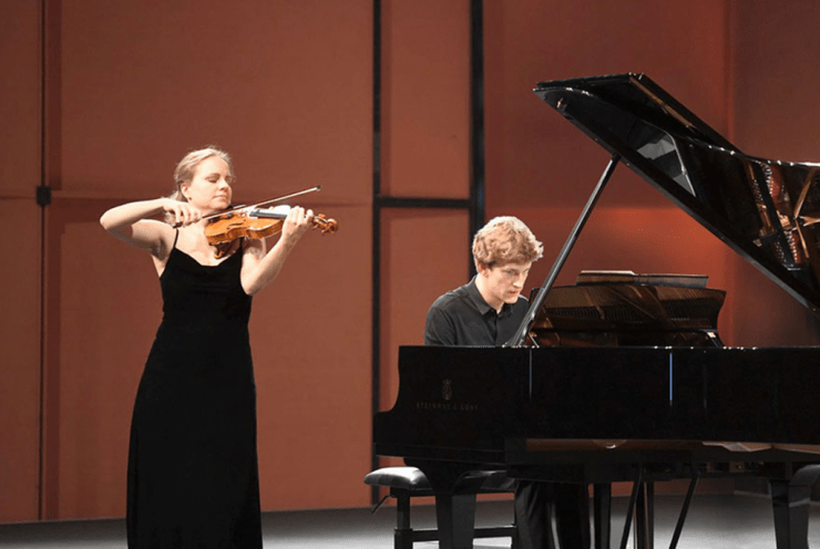 Julia Fischer, Violine | Jan Lisiecki, Klavier: Violin Sonata in B-flat major, K.378/317d Mozart (+2 More)