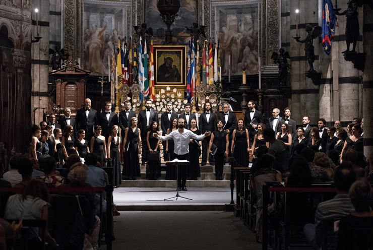Coro Della Cattedrale Di Siena “guido Chigi Saracini”: Concert Various