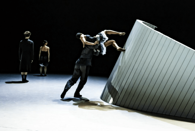 Dancers: Barry Gans, Rui-Ting Yu, Ivo Mateus and Omani Ormskirk. Photo: Joris-Jan Bos