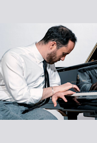 Igor Levit, Piano