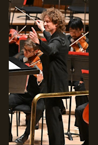 Santtu conducts Strauss & Shostakovich